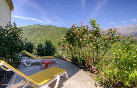 Gite n &deg;57842 Muracciole - Corse - G&icirc;te &agrave; Muracciole, centre Corse, Haute-Corse, labellis&eacute; G&icirc;tes de France : une terrasse