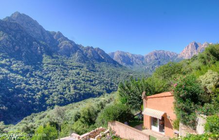 Gite à Ota, La Cote Ouest, Corse du Sud, labellisé Gîtes de France : le gite avec la vue Gite n °23551 Ota - Corse - Gite à Ota, La Cote Ouest, Corse du Sud, labellisé Gîtes de France : le gite avec la vue