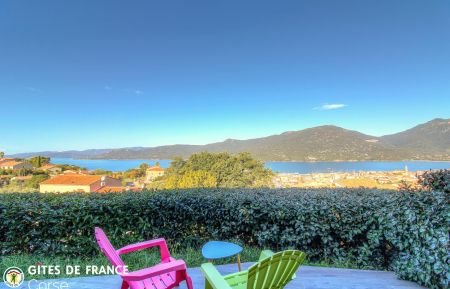 Gite n &deg;24453 Propriano - Corse - G&icirc;te &agrave; Propriano, Corse du sud, le Grand Valinco, labellis&eacute; G&icirc;tes de France : la la terrasse