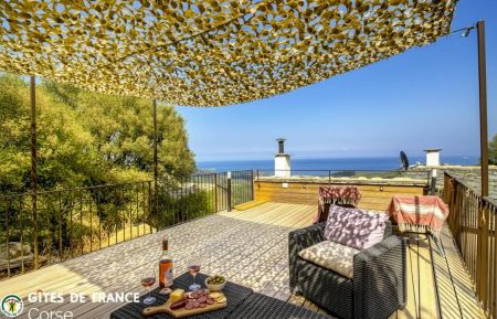 Gite n &deg;64541 Rogliano - Corse - G&icirc;te &agrave; Rogliano, Grand-Bastia, Haute-Corse, labellis&eacute; G&icirc;tes de France : le toit-terrasse