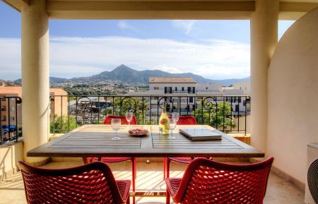 Gîte à Île-Rousse, Balagne, Haute-Corse, labellisé Gîtes de France : la terrasse Gite n °55027 L'Île-Rousse - Corse - Gîte à Île-Rousse, Balagne, Haute-Corse, labellisé Gîtes de France : la terrasse