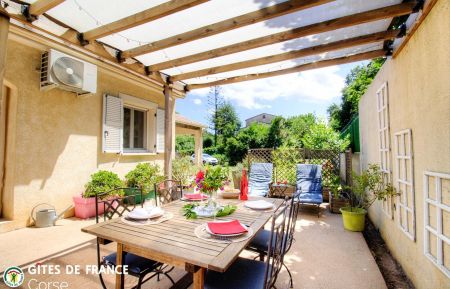 Gite n &deg;58751 Monte - Corse - G&icirc;te &agrave; Monte, Grand Bastia, Haute-Corse, labellis&eacute; G&icirc;tes de France: la terrasse