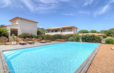 Gite n &deg;27441 Porto-Vecchio - Corse - Gite &agrave; Porto-Vecchio, le Sud Corse, Labellis&eacute; G&icirc;tes de France : la piscine