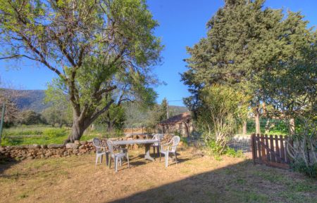Gite n &deg;14782 Figari - Corse - Gite &agrave; Figari, corse du Sud, le jardin &agrave; l'arri&egrave;re du gite