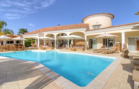 Chambres d'hôtes à Sarrola Carcopino, Le Grand Ajaccio, Corse du Sud, labellisé Gîtes de France : la maison Kamer bij particulieren nr.23901 Sarrola-Carcopino - Corse - Chambres d'hôtes à Sarrola Carcopino, Le Grand Ajaccio, Corse du Sud, labellisé Gîtes de France : la maison