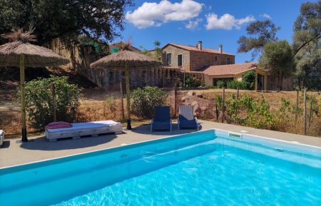 Gite n &deg;28321 Sart&egrave;ne - Corse - Gite-28321-Sartene-grand-valinco-labellis&eacute;-gite-de-france- la piscine