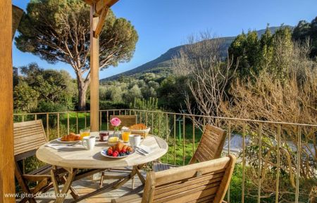 Gite n &deg;60161 Luri - Corse - G&icirc;te &agrave; Luri, Grand Bastia, Haute-Corse, labellis&eacute; G&icirc;tes de France : la terrasse