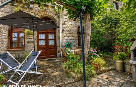 Gite à Sollacaro en Corse du Sud, labellisé Gîtes de France : la terrasse Gite n °14992 Sollacaro - Corse - Gite à Sollacaro en Corse du Sud, labellisé Gîtes de France : la terrasse