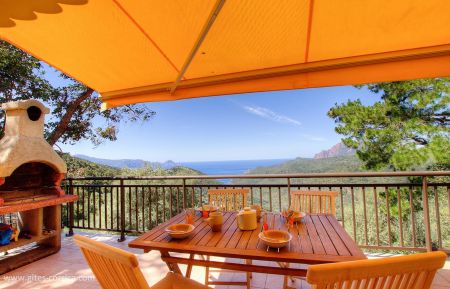 Gite à Partinello en Corse du Sud : la terrasse Gite n °17525 Partinello - Corse - Gite à Partinello en Corse du Sud : la terrasse
